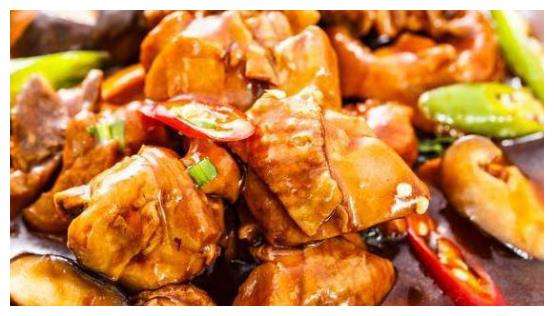 鸡和什么炒好吃又营养,鸡和什么炒好吃又营养呢