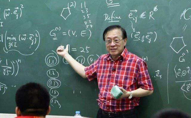 教授卖房移民 移民美国的教授