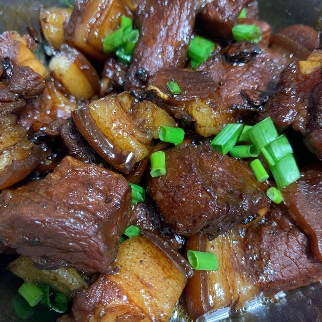 电饭锅煮红烧肉的做法 电饭锅煮红烧肉的做法窍门
